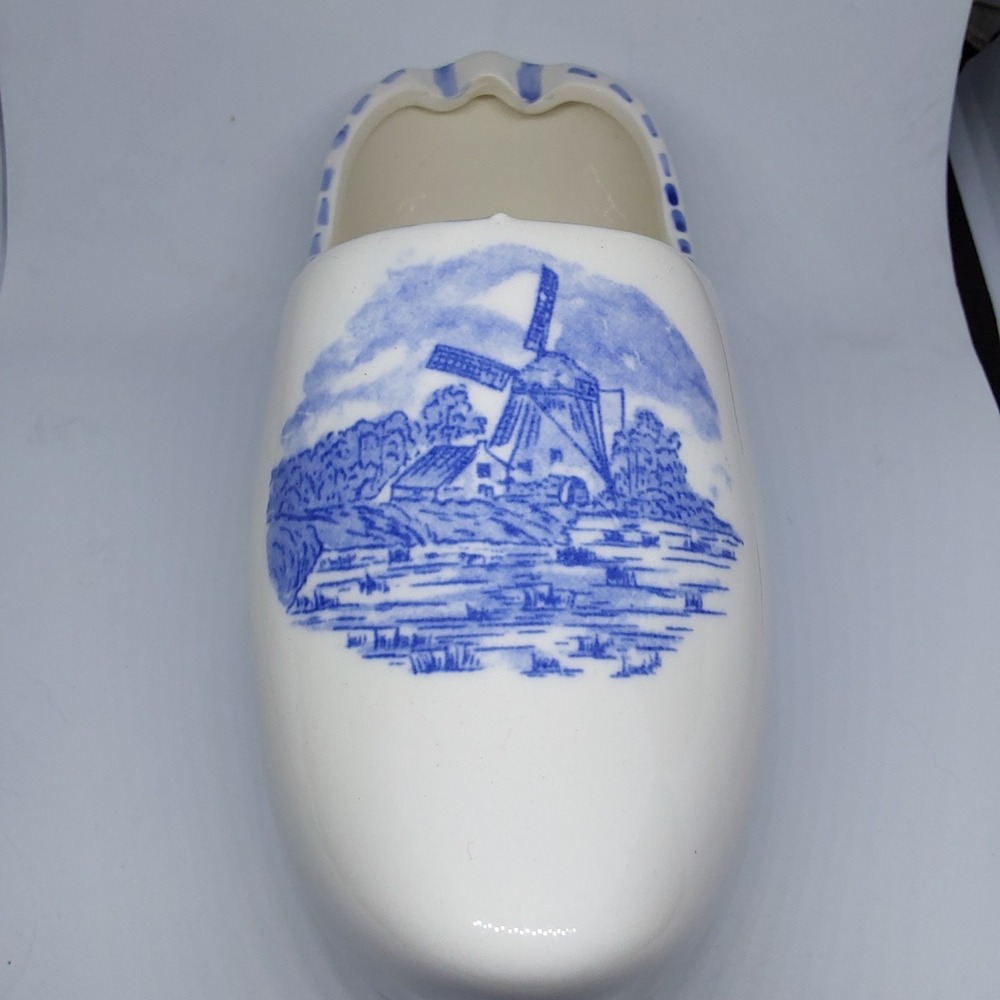 Vintage Delft Holland Hand‎ Painted Blue/White Windmill Pottery Shoe Clog 7"